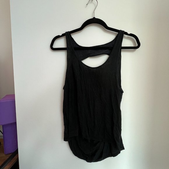 Lululemon Next To‎ Nothing Tank - Picture 3 of 5